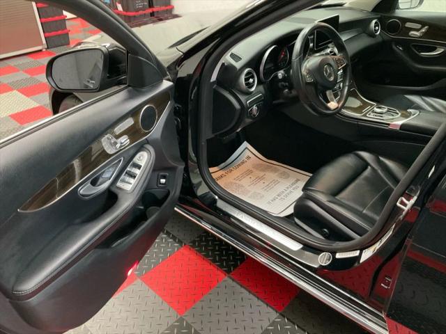 2017 Mercedes-Benz C-CLASS C 300 4MATIC