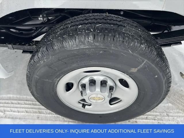 2025 Chevrolet Express Cargo Van RWD 3500 Extended Wheelbase WT