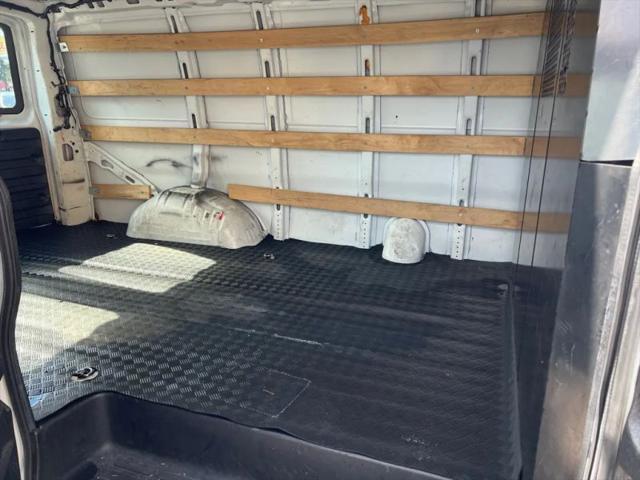 2021 GMC Savana Cargo RWD 2500 Regular Wheelbase Work Van