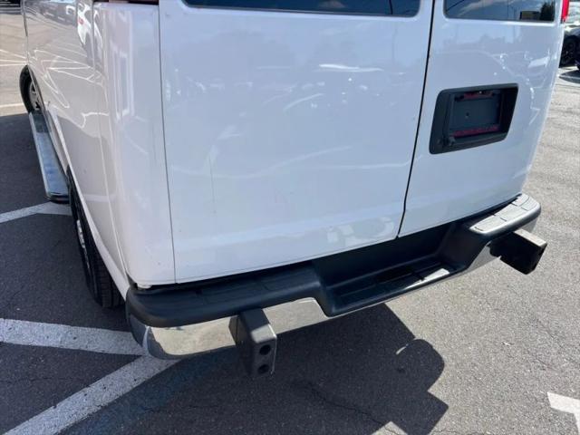 2021 GMC Savana Cargo RWD 2500 Regular Wheelbase Work Van