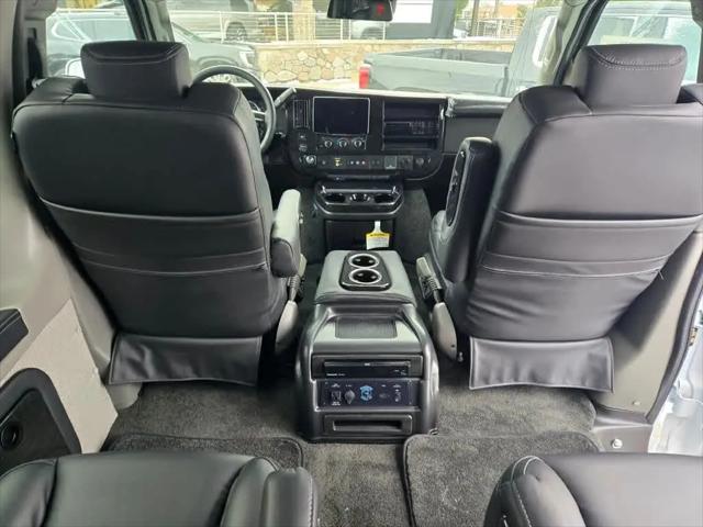 2025 GMC Savana Cargo RWD 2500 Extended Wheelbase Work Van