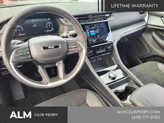 2025 Jeep Grand Cherokee Altitude X 4x4
