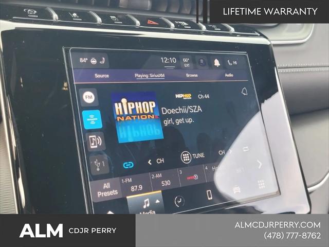 2025 Jeep Grand Cherokee Altitude X 4x4