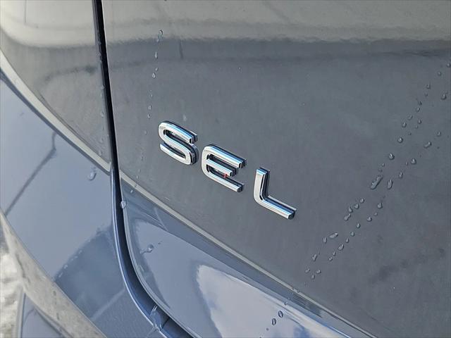 2026 Volkswagen Atlas Cross Sport SEL Premium R-Line
