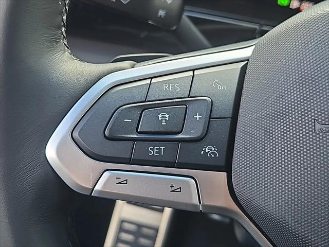 2026 Volkswagen Atlas Cross Sport SEL Premium R-Line