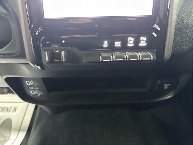 New 2026 RAM 2500 Tradesman Crew Cab 4x4 64" Box For Sale in Wilmington, OH