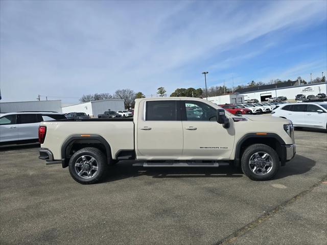 2026 GMC Sierra 2500HD Crew Cab, Standard Bed, SLE, 4WD