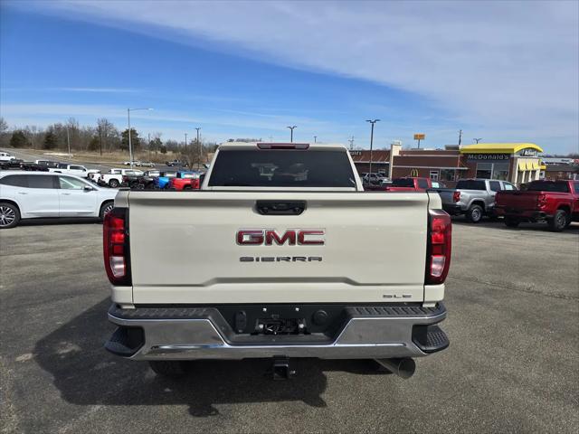 2026 GMC Sierra 2500HD Crew Cab, Standard Bed, SLE, 4WD
