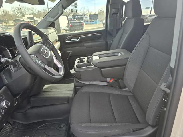 2026 GMC Sierra 2500HD Crew Cab, Standard Bed, SLE, 4WD