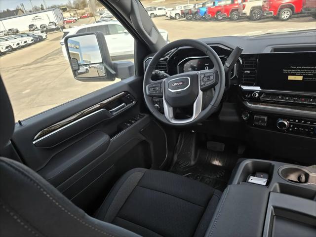 2026 GMC Sierra 2500HD Crew Cab, Standard Bed, SLE, 4WD