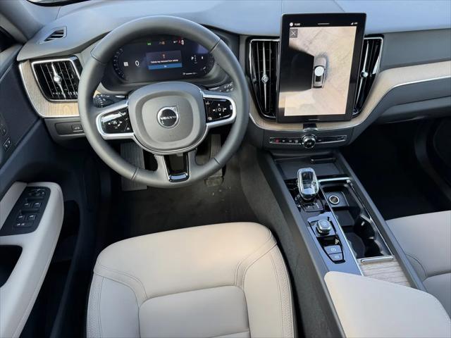 2026 Volvo XC60 B5 Plus