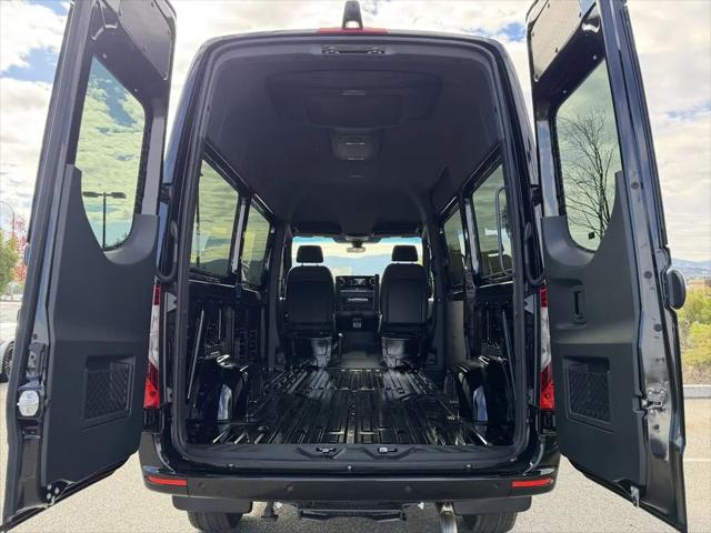 2026 Mercedes-Benz Sprinter 3500XD Standard Roof 4-Cyl Diesel HO