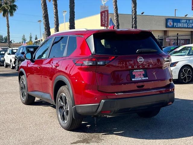 2025 Nissan Rogue SV FWD