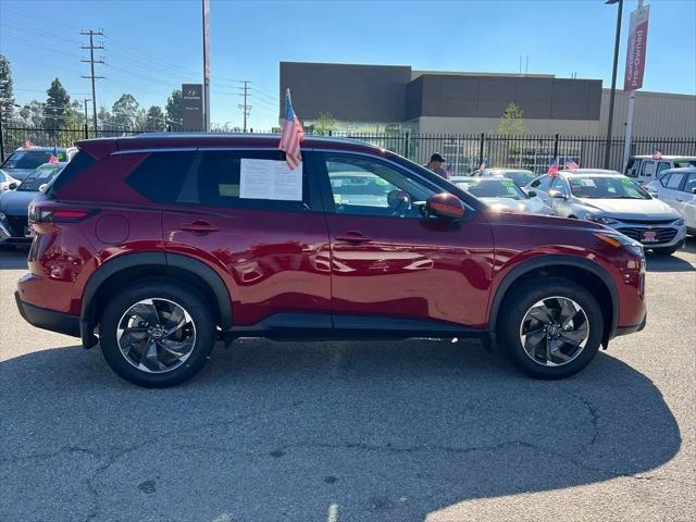 2025 Nissan Rogue SV FWD