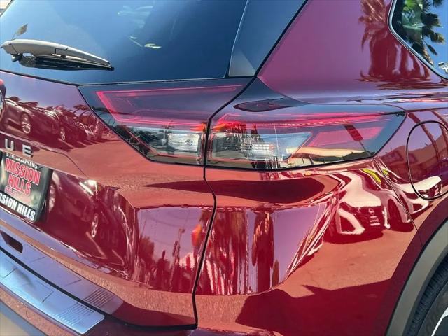 2025 Nissan Rogue SV FWD