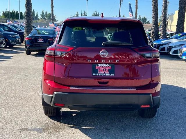 2025 Nissan Rogue SV FWD