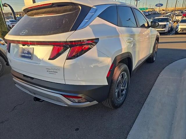 2026 Hyundai Tucson Hybrid Blue SE
