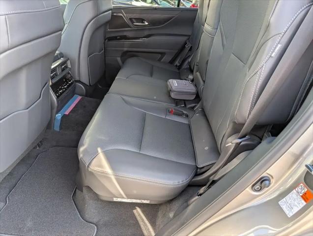 2025 Lexus LX Luxury