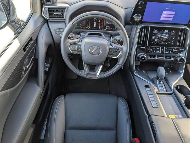 2025 Lexus LX Luxury