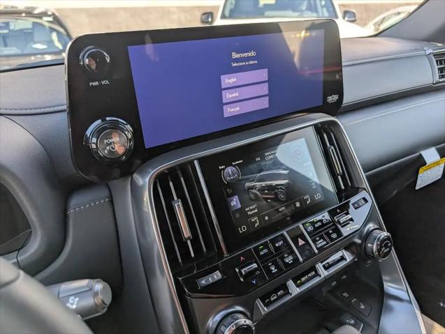 2025 Lexus LX Luxury