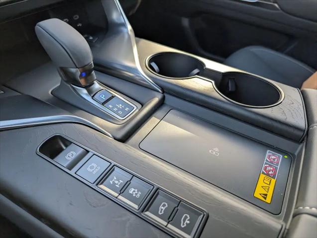 2025 Lexus LX Luxury