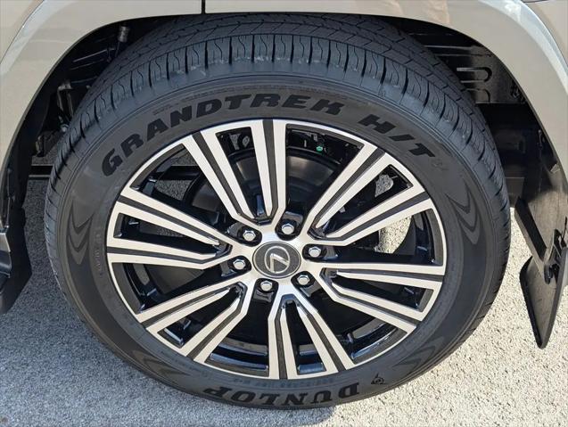 2025 Lexus LX Luxury