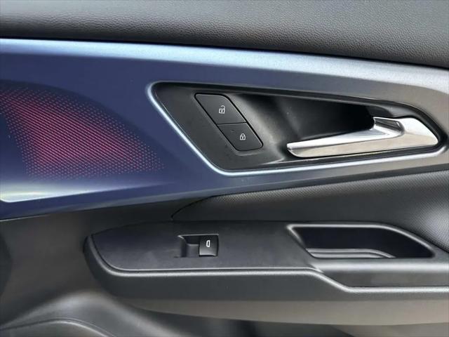 2025 Chevrolet Equinox LT 2