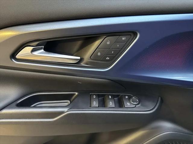 2025 Chevrolet Equinox LT 2