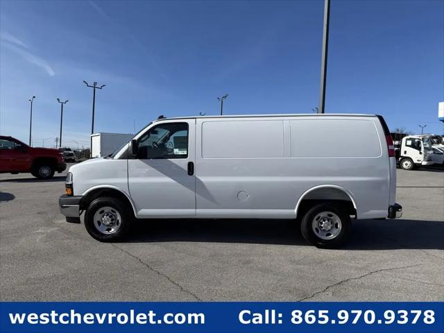 2025 Chevrolet Express Cargo Van RWD 2500 Regular Wheelbase WT