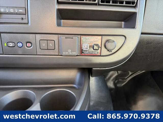 2025 Chevrolet Express Cargo Van RWD 2500 Regular Wheelbase WT
