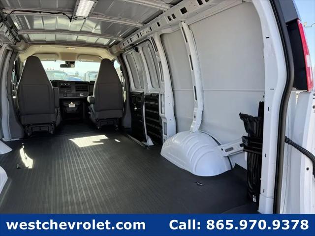 2025 Chevrolet Express Cargo Van RWD 2500 Regular Wheelbase WT