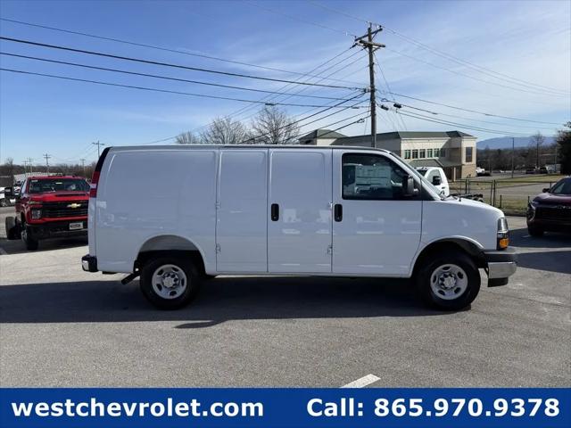 2025 Chevrolet Express Cargo Van RWD 2500 Regular Wheelbase WT