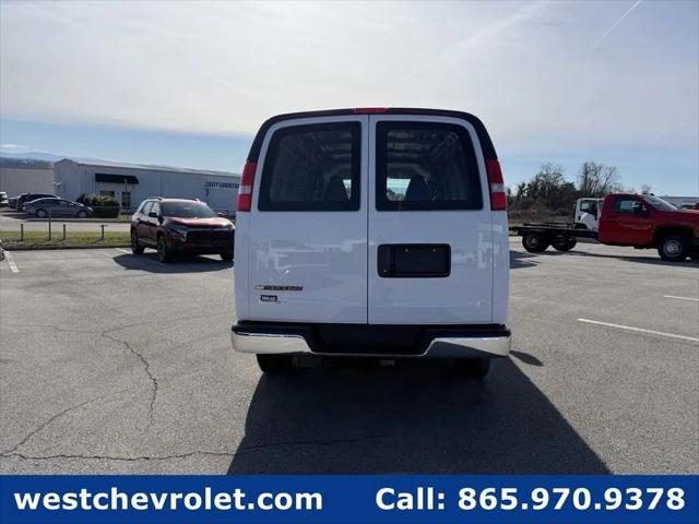 2025 Chevrolet Express Cargo Van RWD 2500 Regular Wheelbase WT