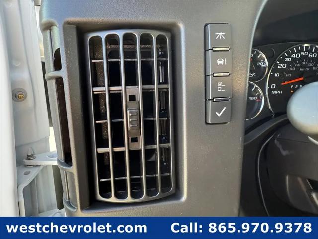 2025 Chevrolet Express Cargo Van RWD 2500 Regular Wheelbase WT