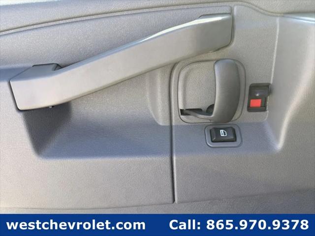 2025 Chevrolet Express Cargo Van RWD 2500 Regular Wheelbase WT