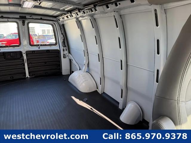 2025 Chevrolet Express Cargo Van RWD 2500 Regular Wheelbase WT