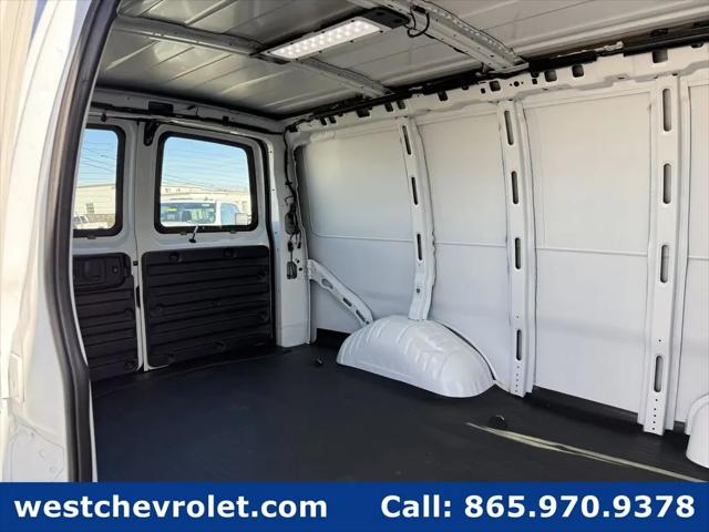 2025 Chevrolet Express Cargo Van RWD 2500 Regular Wheelbase WT