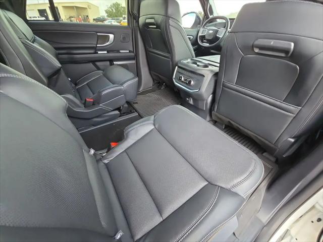 2025 Ford Expedition Platinum MAX