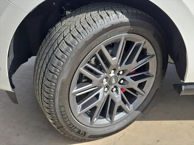 2025 Ford Expedition Platinum MAX