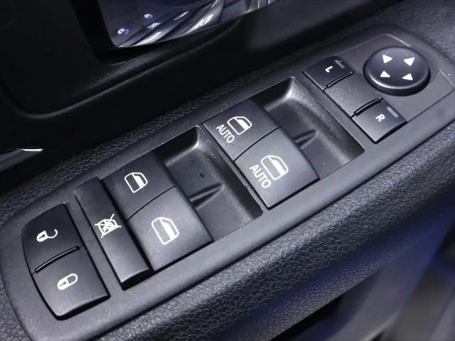2024 Ram 1500 Classic Warlock Crew Cab 4x4 5'7" Box