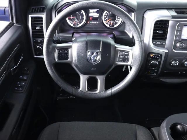 2024 Ram 1500 Classic Warlock Crew Cab 4x4 5'7" Box