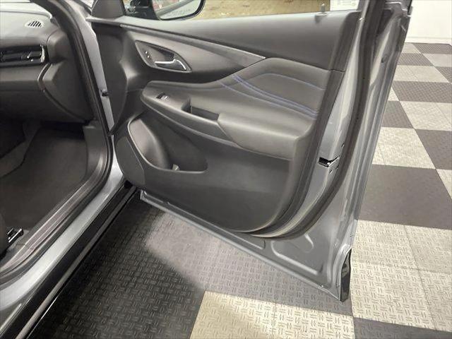 2026 Buick NV Sport Touring FWD