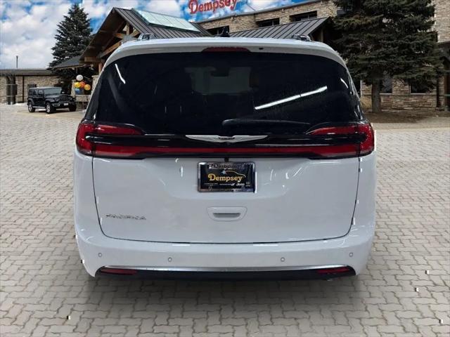 2026 Chrysler Pacifica Pinnacle