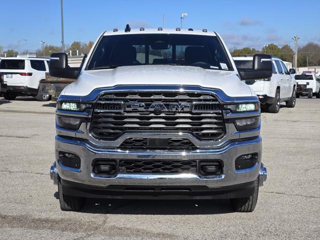 2026 RAM Ram 3500 RAM 3500 TRADESMAN CREW CAB 4X4 8 BOX 2026 RAM Ram 3500 RAM 3500 TRADESMAN CREW CAB 4X4 8 BOX