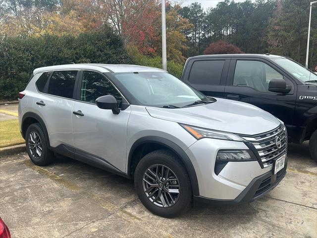 2024 Nissan Rogue S Intelligent AWD 2024 Nissan Rogue S Intelligent AWD