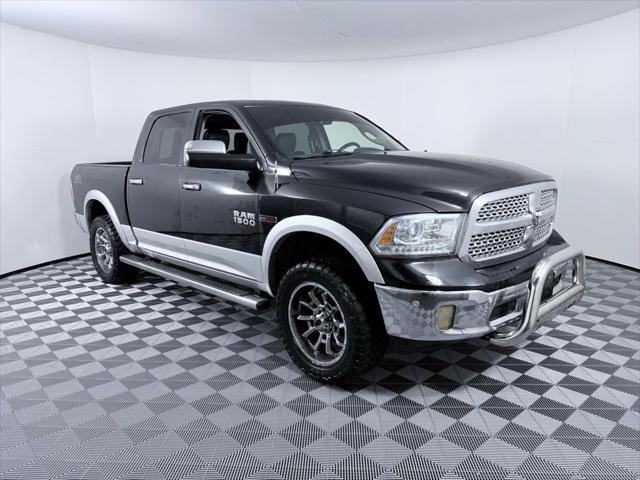 2018 RAM 1500 Laramie Crew Cab 4x4 57 Box