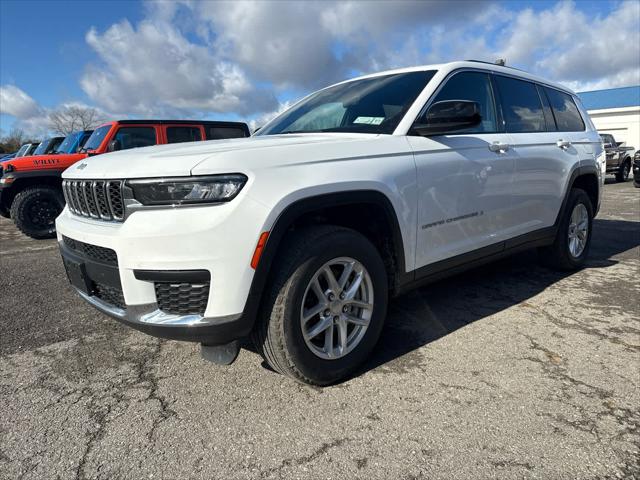 2025 Jeep Grand Cherokee L Laredo X 4x4
