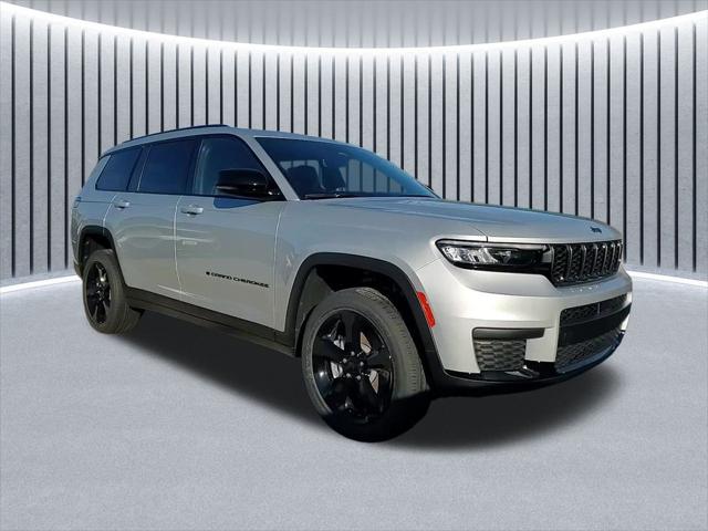 2025 Jeep Grand Cherokee GRAND CHEROKEE L ALTITUDE X 4X4