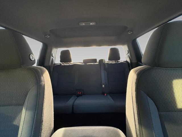 2022 Chevrolet Silverado 1500 4WD Crew Cab Short Bed Custom