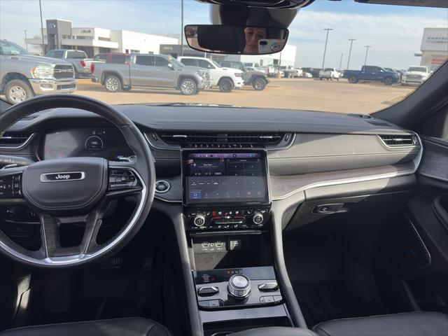 2022 Jeep Grand Cherokee L Overland 4x4